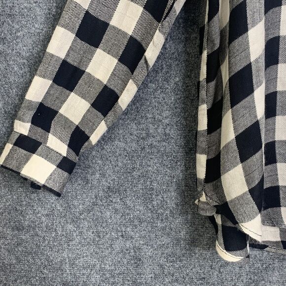 Jane & Delancey B&W Check Rayon Light Flannel Shirt Women M Long Sleeve Soft - Picture 4 of 13